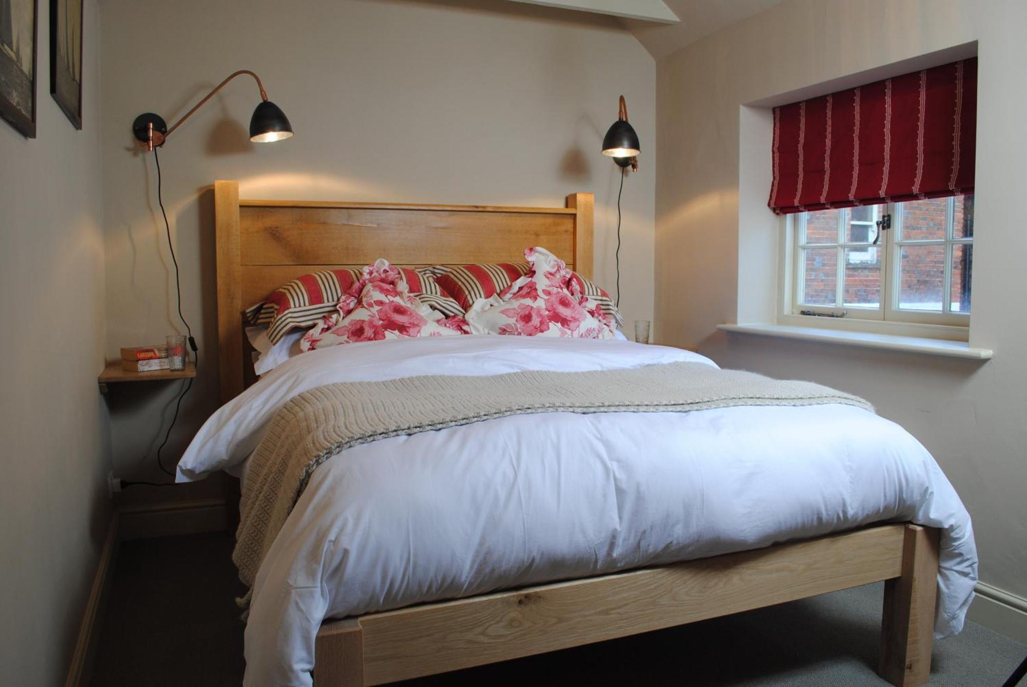 Courtyard Cottages Lymington, 2 Adults Only Eksteriør billede